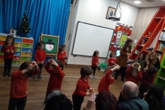 Κλίμα Χριστουγέννων στα μικρά τμήματα του Παιδικού (2)
