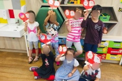 Oικογένεια 8