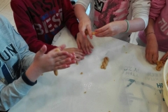 Πασχαλινά κουλουράκια (3)