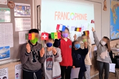 Nous parlons français  (2)